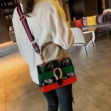 2024 Fashion Women's Portable Large Handbag Female Luxury Embroidery Flower Single Shoulder Crossbody Bag 