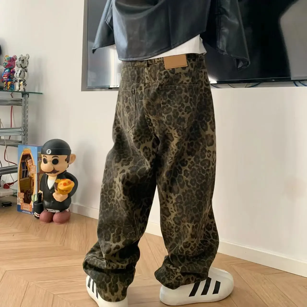 

Harajuku High Street Leopard Print Wide Leg Pants for Men and Women Oversized Trousers Trendy Korean Version Y2K Retro Trousers