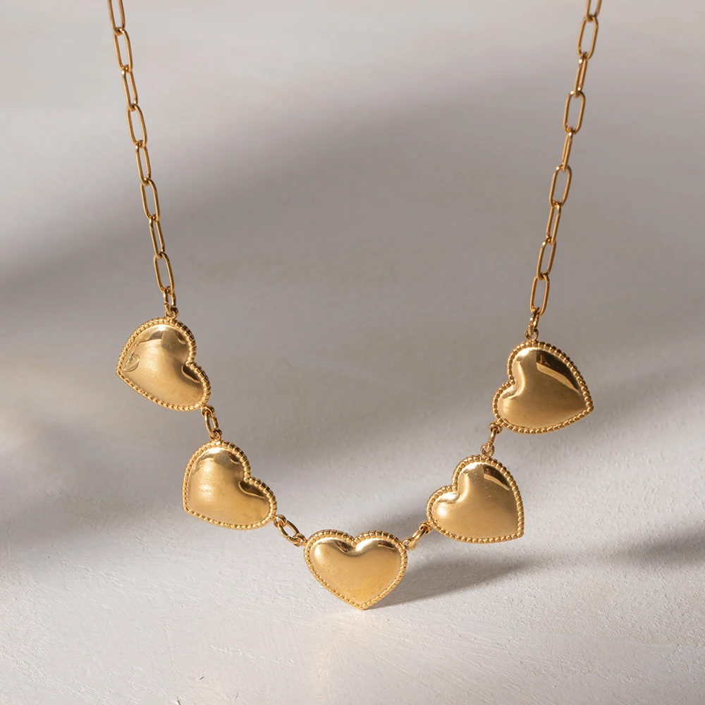 Collana corta a strati con cuore, gioielli con ciondolo a forma di