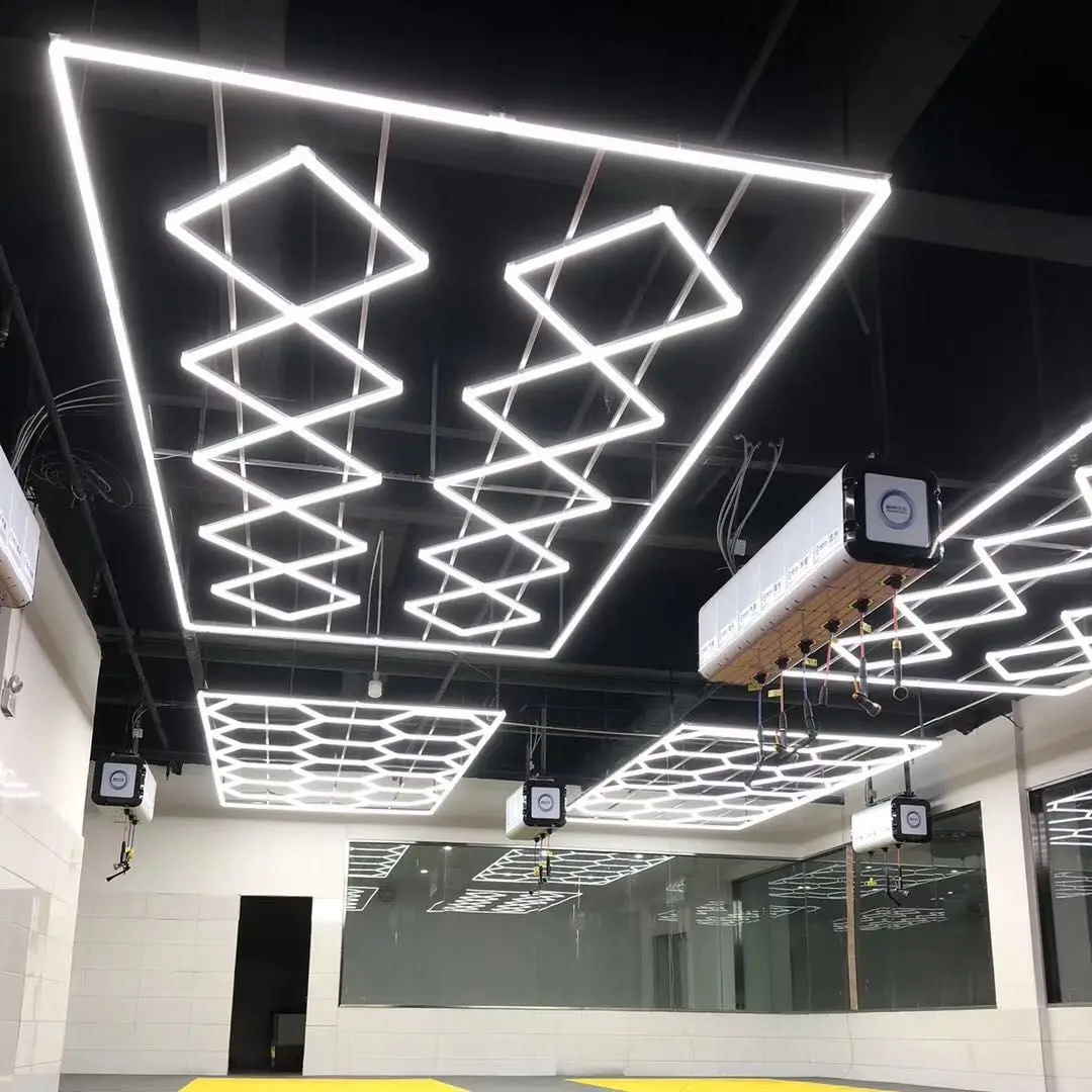 ไฟเพดาน LED รูปหกเหลี่ยม สำหรับโรงรถ สตูดิโอ สำนักงาน ร้านตัดผม หลอดไฟ LED เหมาะสำหรับการดูแลรักษารถยนต์ ฟิตเนส และงานนิทรรศการ 1