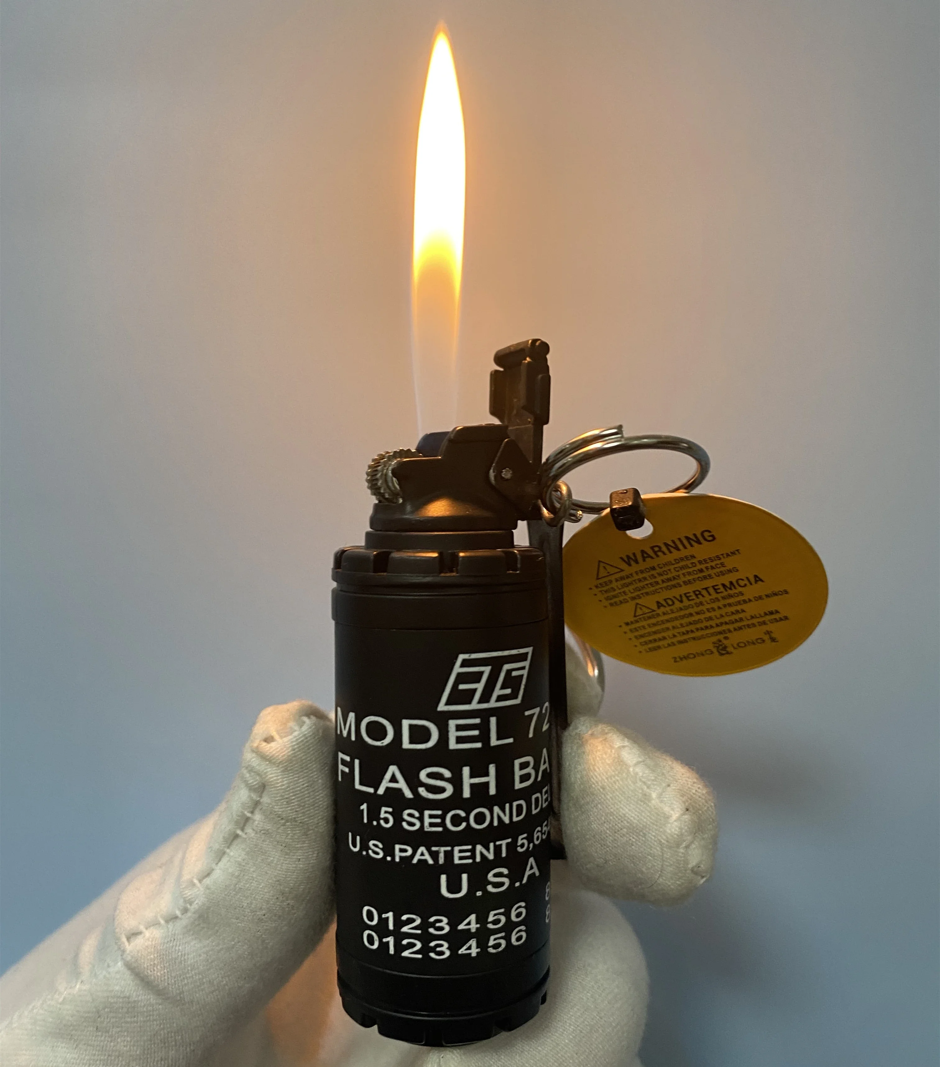 Butane Gas Lighter Cigarette Lighter Personalized Grenade Model Metal Grinding Wheel Open Flame Cigarette Accessories Small Gift