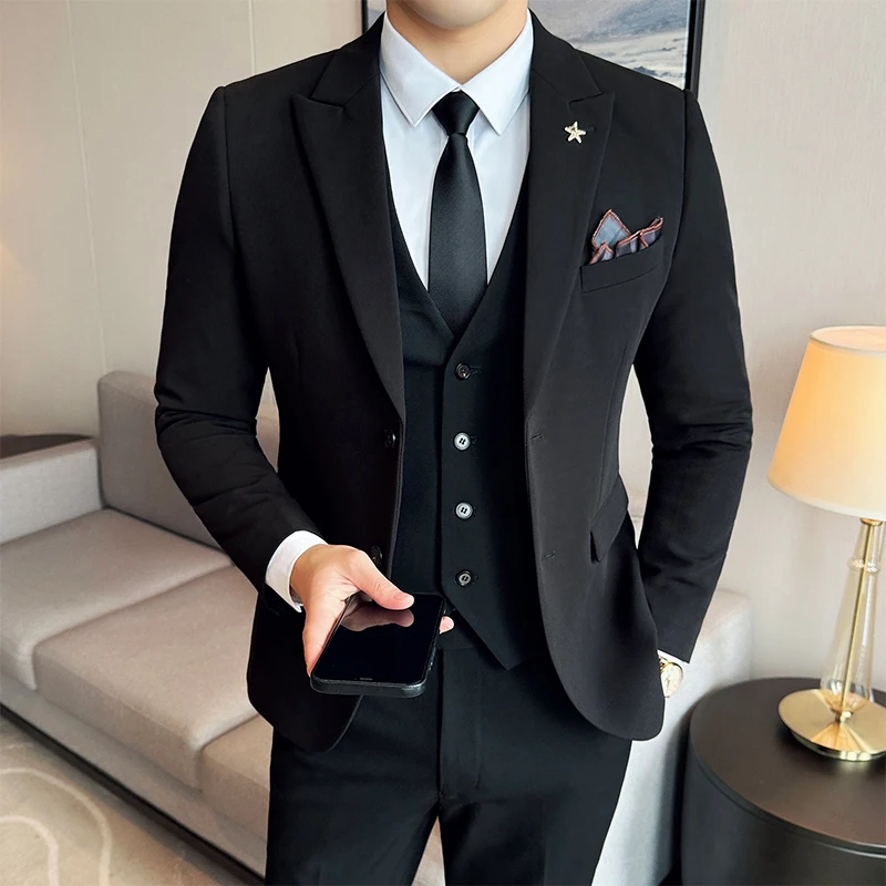 High quality fashion handsome (suit + vest + trousers) solid color casual trend business wedding three-piece set