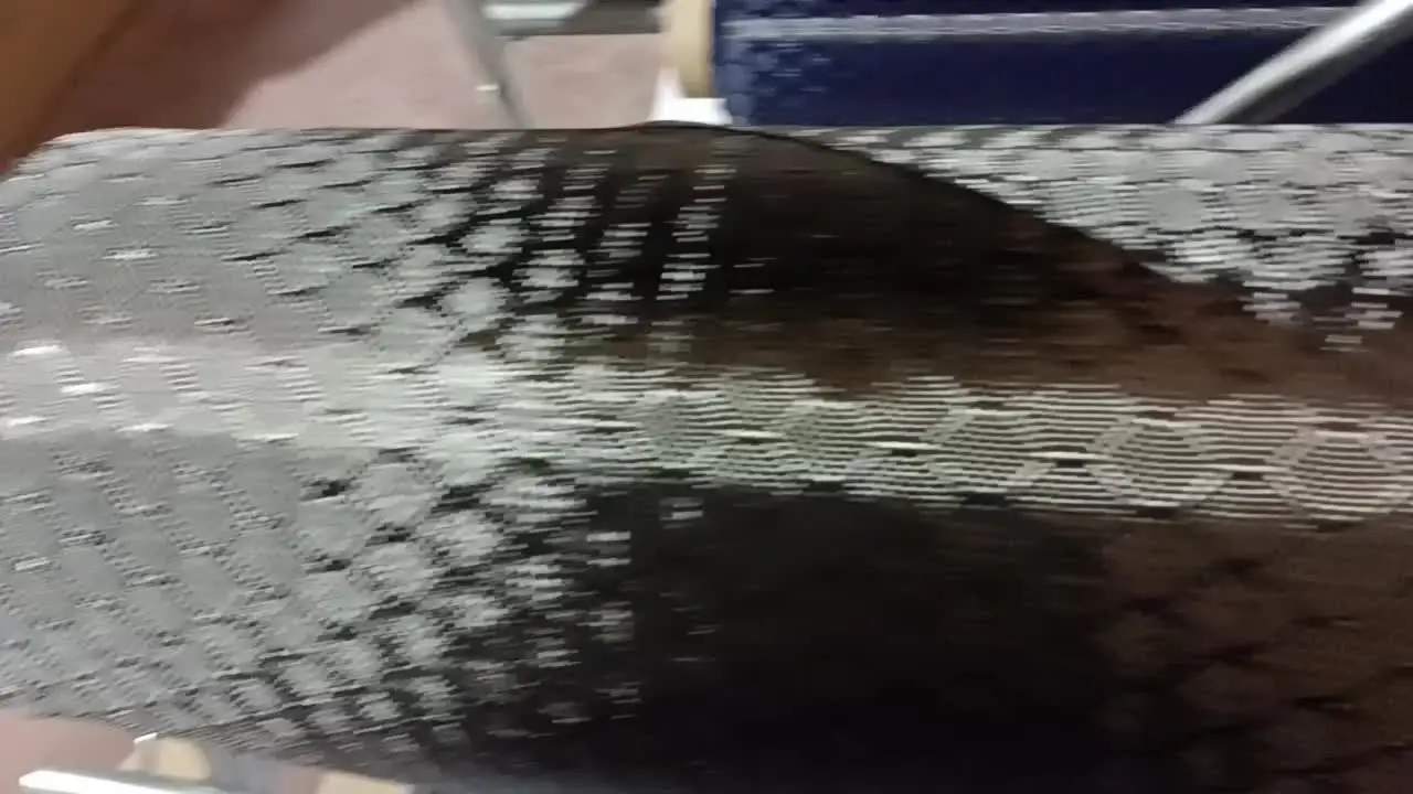 Tessuto Carbonio-Kevlar Esagonale 3K 240g/m² - Nero, Rosso, Blu, Giallo (Blu, 100x50 Cm) - Foto 4