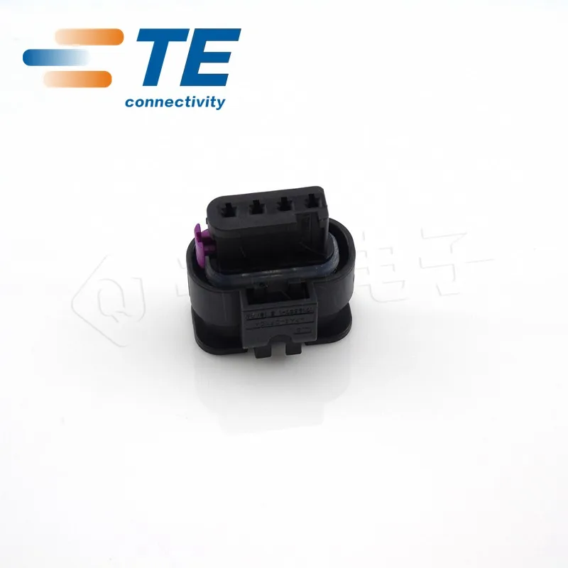 

TE 1-1670918-1 4P Оригинал 4H0973704