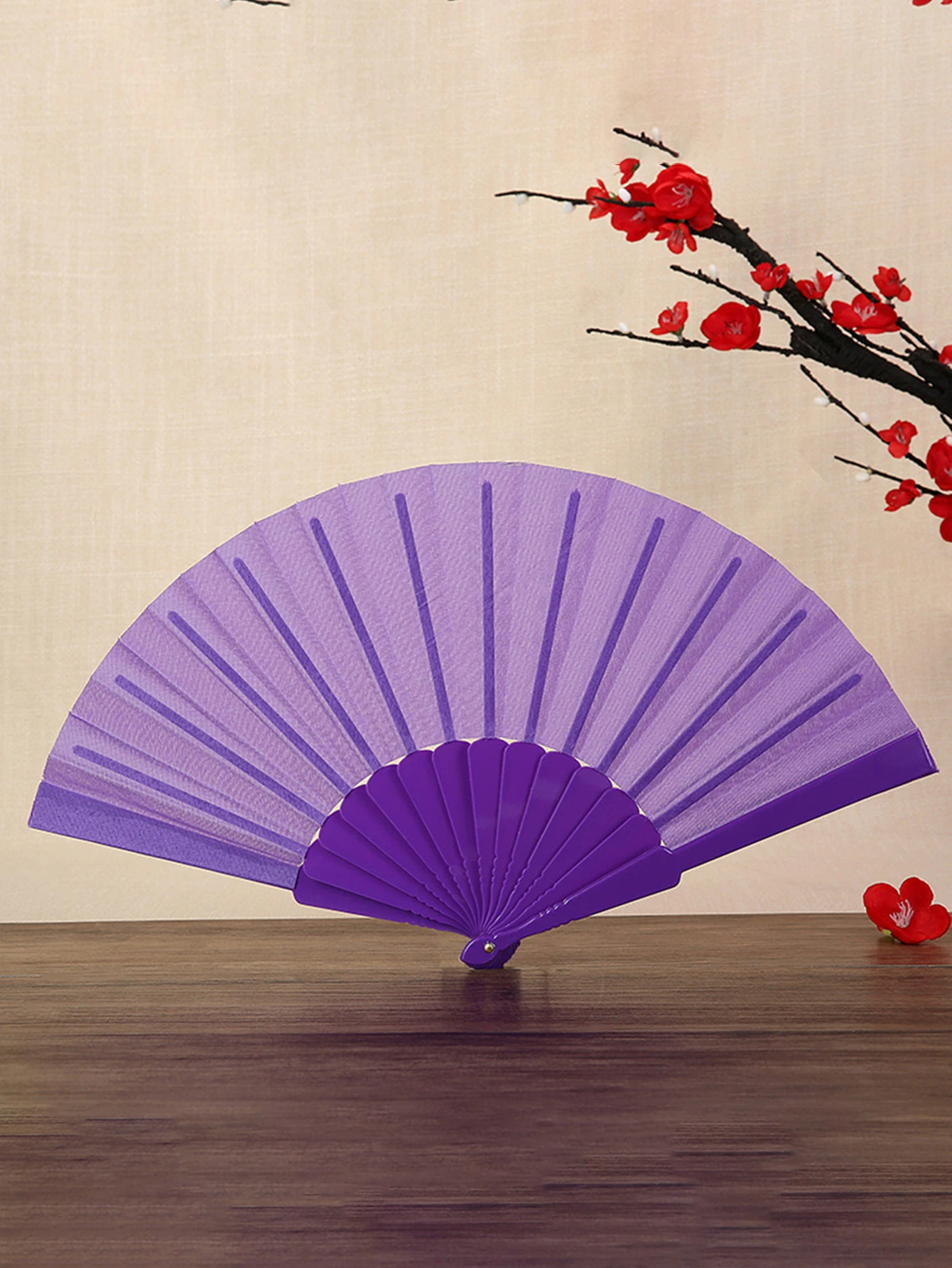 1PC Multi-color fashion simple solid color folding fan, perfect gift for friends, family and classmates 2