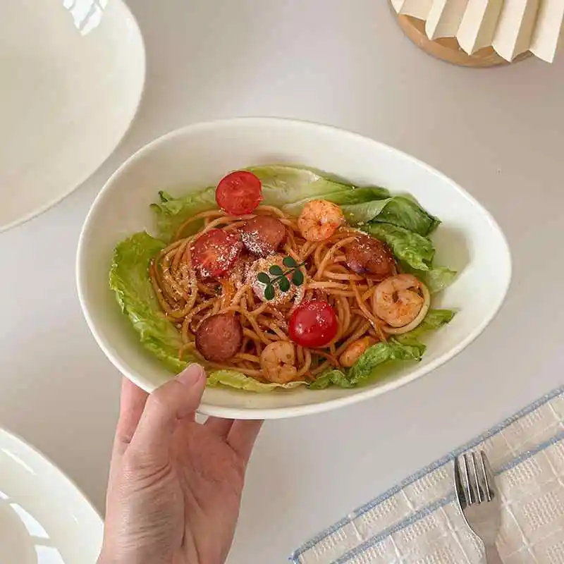 Japanese Style Oval Fruit Salad Plate Solid Colour Pasta Curry Tray Simple Ceramic Dessert Tableware
