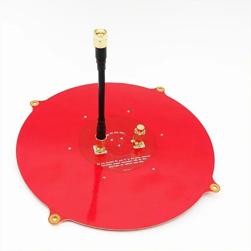 Antena FPV 5.8GHz 14dBi Pagoda Array Triple Feed Patch SMA