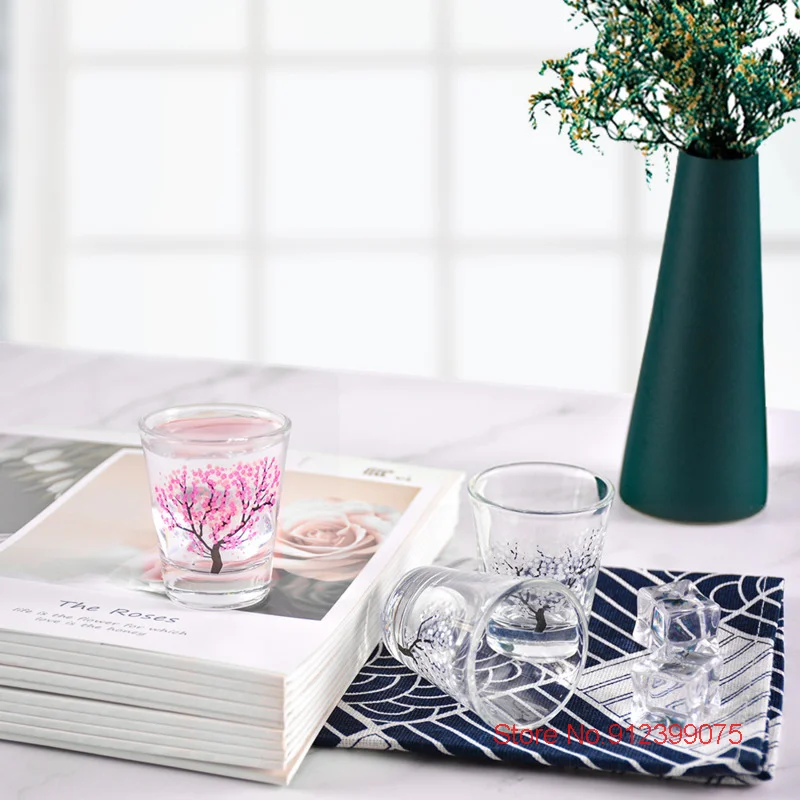 4 Pcs Lot Cold Discoloration Cherry Blossom Cup Magical Barware Wineglass Color Changing Mini Whisky Glass XO Vodka Shot Glasses