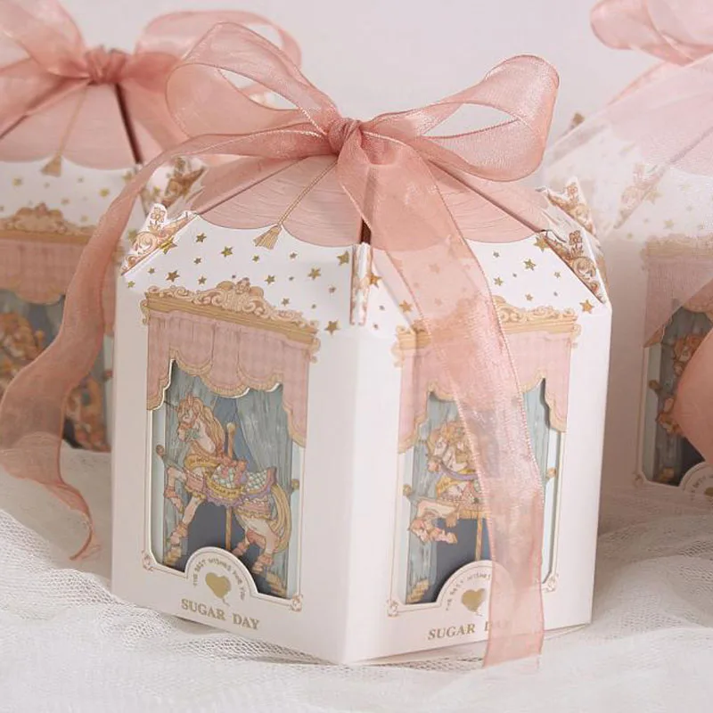 

5/10pcs Carousel Wedding Candy Box Romantic Pattern Paper Packaging for Gifts Castle Box with Ribbon Paty Home Decorations
