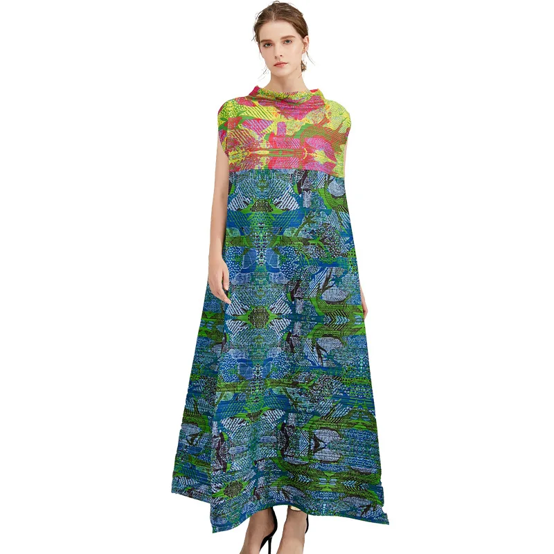 

2022 summer new loose pleated retro contrast Printed Dress loose large temperament women's dress slim skirt