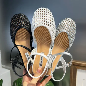 High Quality Mesh Woven Design Flat Sandals Women Fashion Round Toe Ankle-Wrap Buckle Flats Summer Light Comfortable Beach Shoes