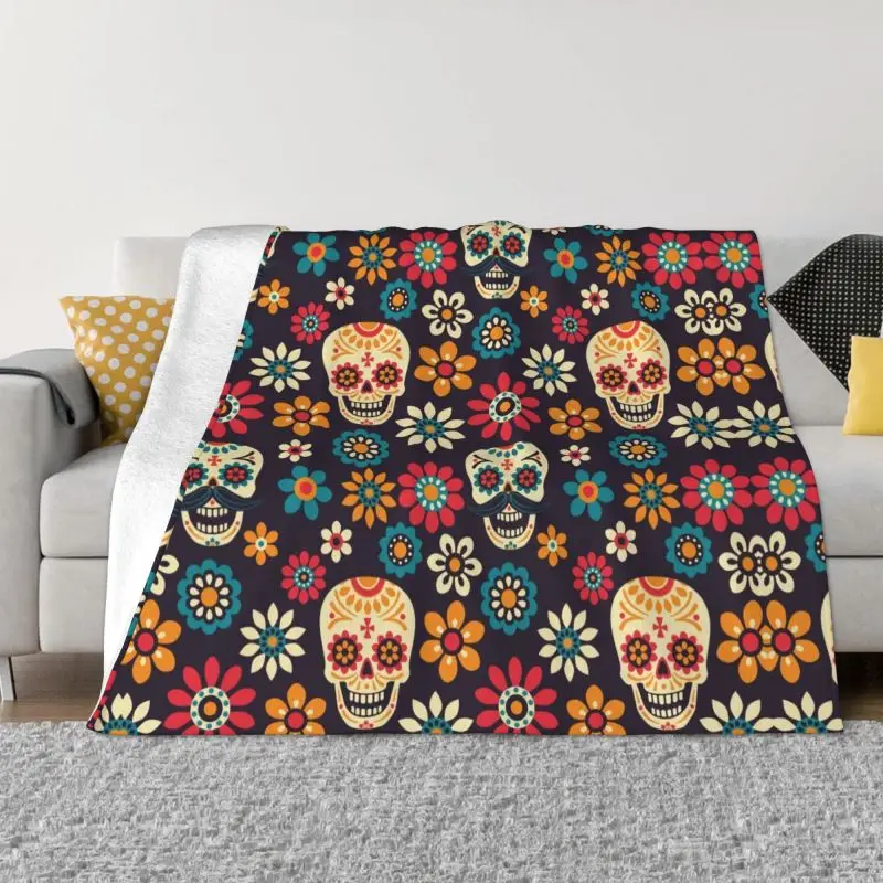 

Day Of The Dead Pattern Ultra-Soft Fleece Throw Blanket Flannel Sugar Skull Santa Muerte Blankets for Bedroom Travel Sofa Quilt
