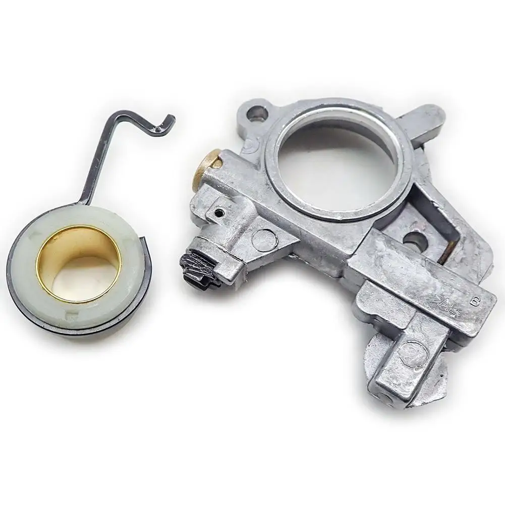 

Auto Oiler Assembly Oil Pump For 046 Ms460 Ms461 Ms441 1128640 Oil Pump CHAIN SAW Parts CHAINSAWS AUTO OILER SET
