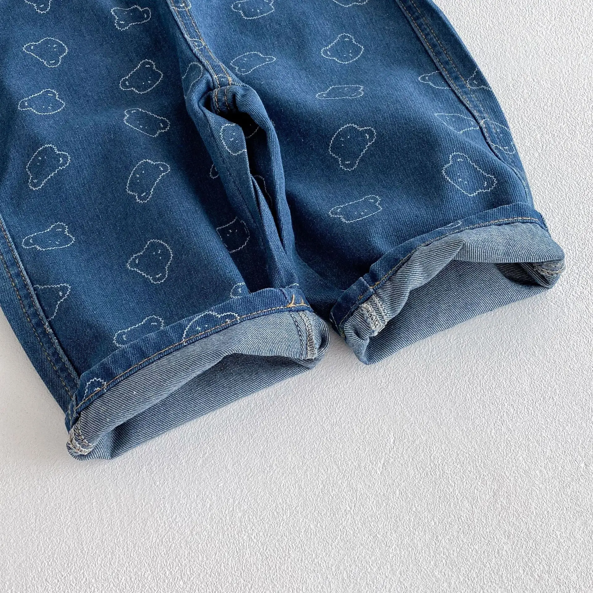 2025 Spring New Children Loose Denim Overalls Cotton Baby Girls Cartoon Bear Print Casual Pants Boys Strap Trousers Kids Jeans