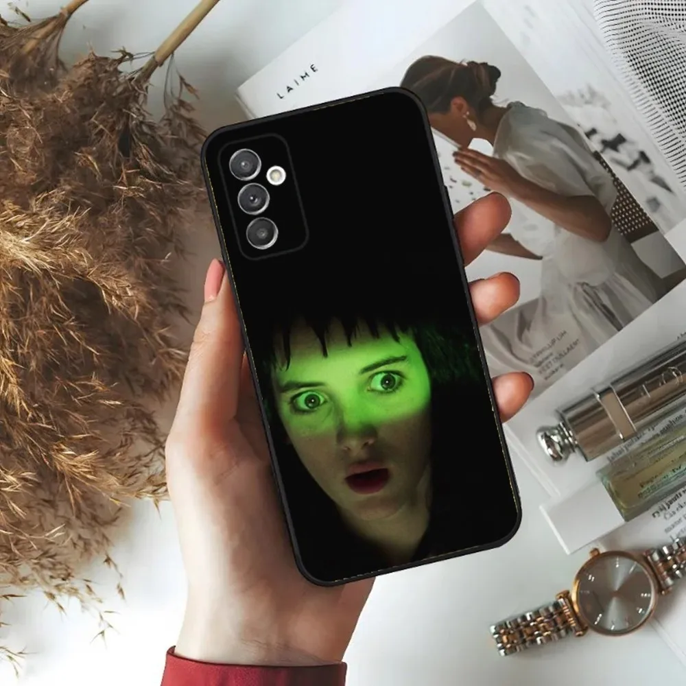 thumbnail image 1 of Funda blanda negra B-Beetlejuices 2 para Samsung S24,23,22,30,21,10,9,Ultra,Plus,Lite,FE,5G, 1 of 5