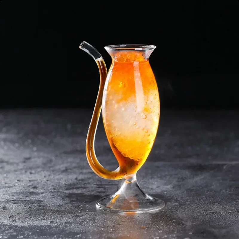 

ins vampire cup Nordic creative straw glass vampire cup personality wine glass molecular cocktail glass