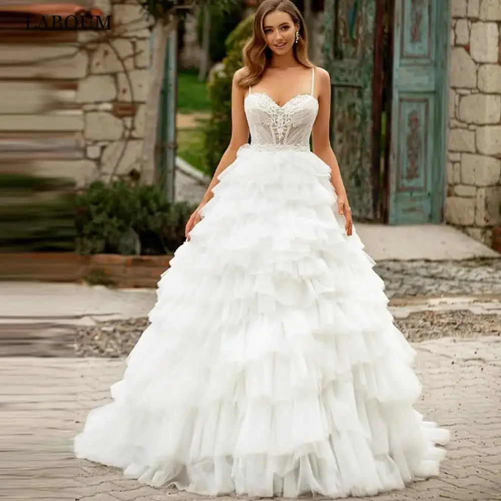 

LaBoum Sweetheart Princess Wedding Dresses Sleeveless Tiered Tulle Bridal Gowns Appliques Backless Vestido De Novia Custom Made