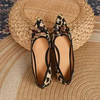 Women's Low Heel Shoes Pointed Toe Square Heel Sexy Women's Shoes Leopard Print Suede Outdoor Leisure Comfortable Zapatos Mujer 2