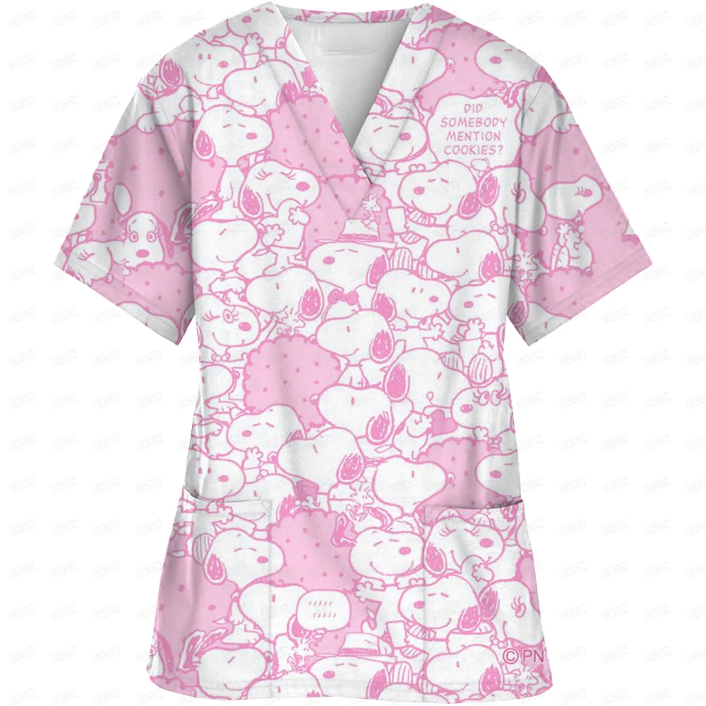 thumbnail image 1 of Uniforme de trabajo de enfermera de hospital clínico Camiseta con estampado de Snoopy Camiseta de mujer con cuello en V y bolsillo Uniformes médicos Camisetas de enfermería Ropa de trabajo, 1 of 5