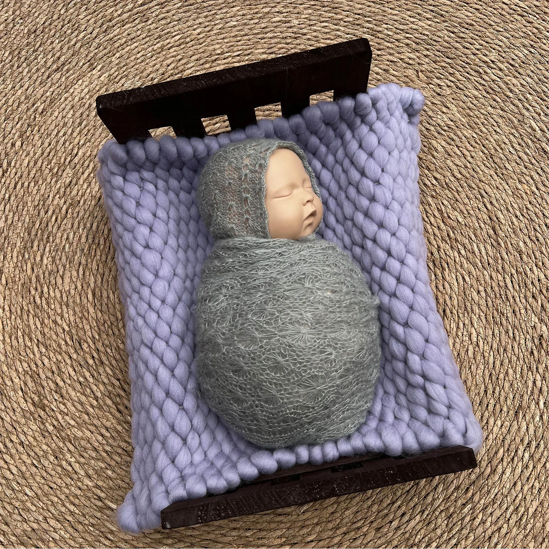 don-judy-newborn-photo-shooting-props-accessories-4pcs-set-baby-posing-wood-bed-wrap-hat-blanket-for-photography-infant-studio