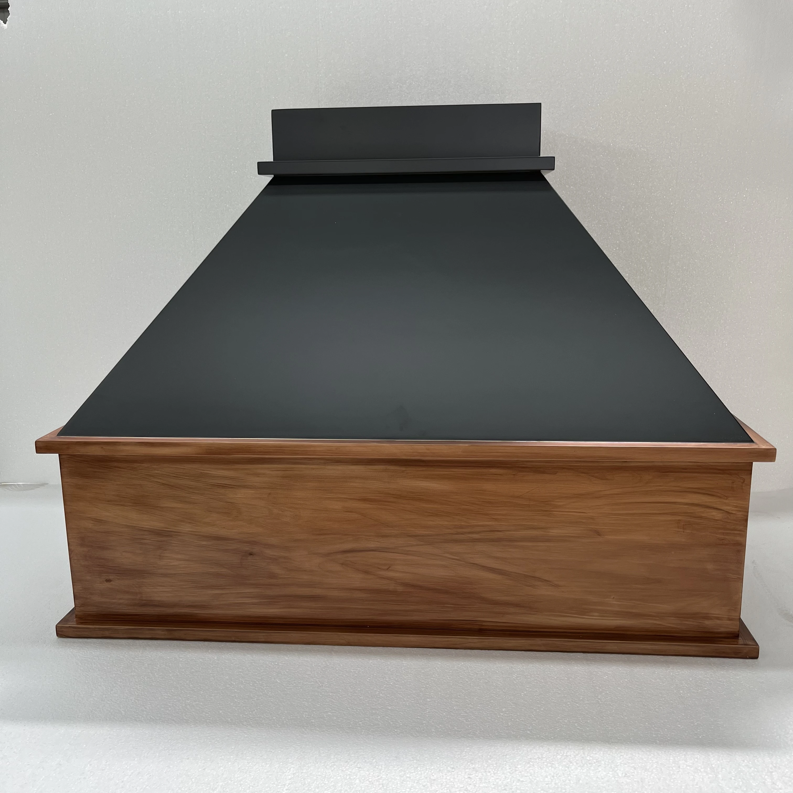 Slide image 15a93eff575e4322af63c83196419472