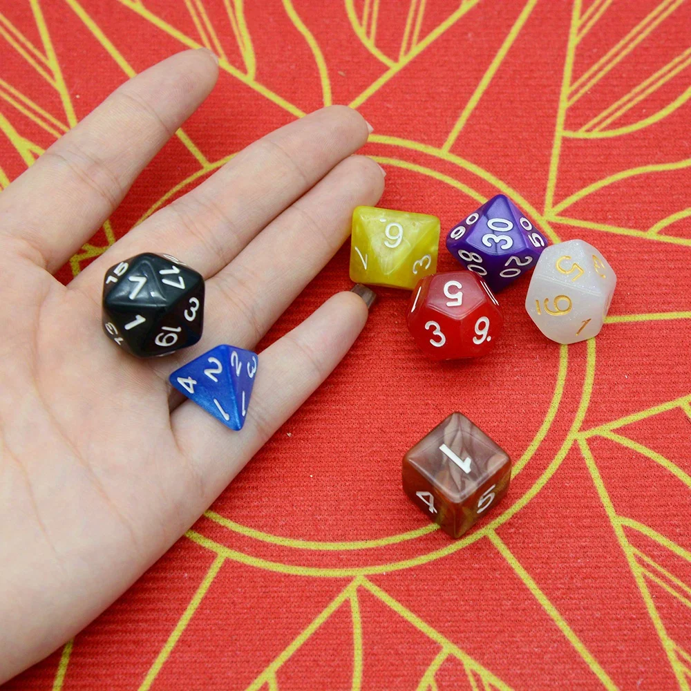 

7 шт., набор разноцветных акриловых игральных костей различных цветов