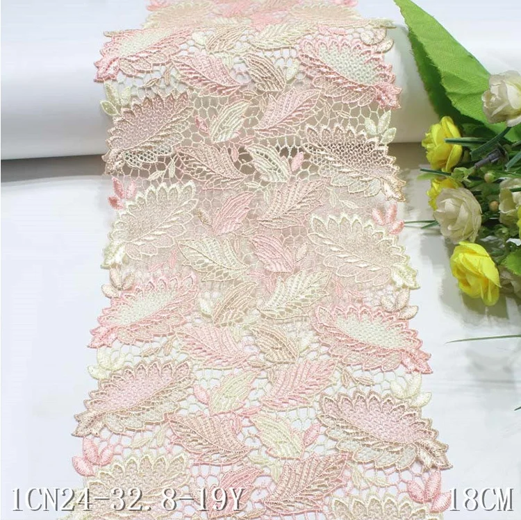 

Водорастворимые аксессуары из полиэстера и шелка в виде розовых золотых листьев