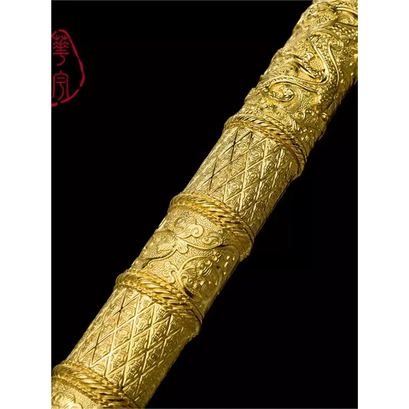 Qi Tian  , Sun Wukong, Ruyi   ƽ,  , Dinghai ż ٴ, Ҹ 