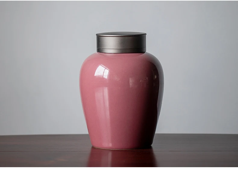 Description Picture 4 of itemEuropean-style Light Powder Enamel Sealed Cans Alloy Cover Ceramic Storage Tea Household Candy Food Containers