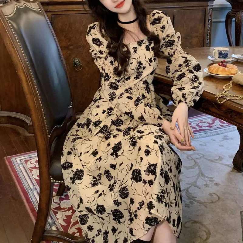 Women Autumn Retro Flower Spliced V-Neck Ramie Dress