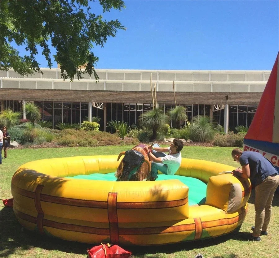 Outdoor Commercial Mechanical Bull Inflatable Mat Adults Bullfight Inflatable Games With Free Mattress