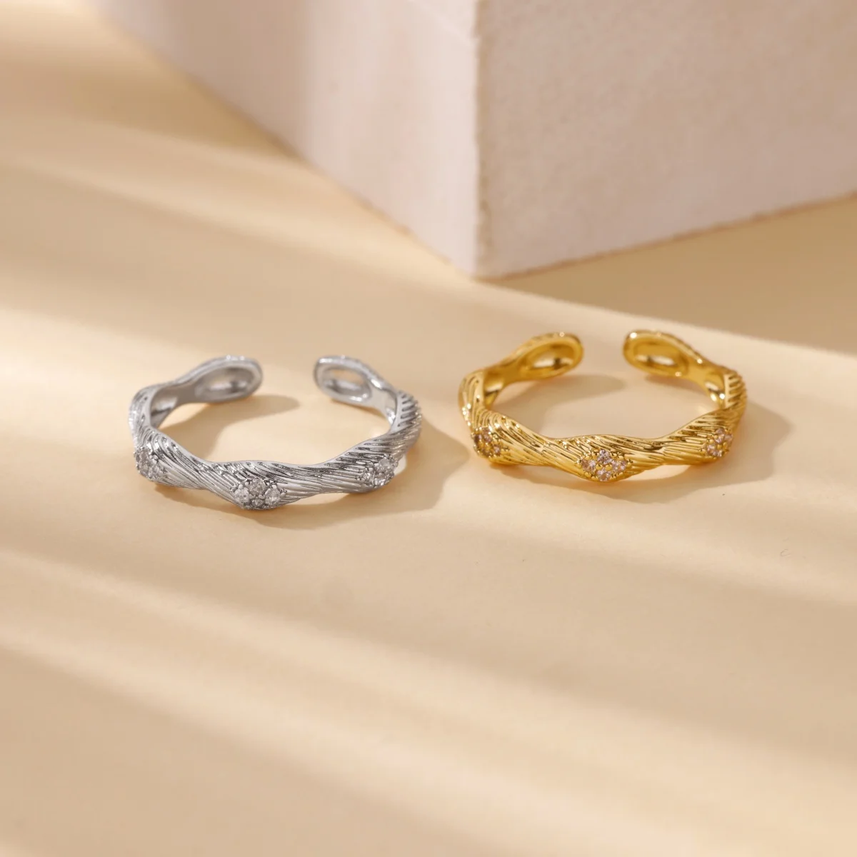 Cubic Zirconic Rings Stainless Steel Gold Color Finger