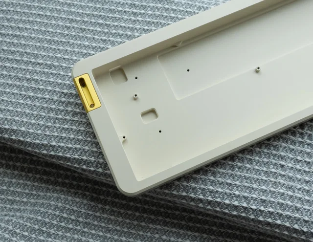 Keebox-アルミニウム合金製のRT60メカニカルキーボードケース
