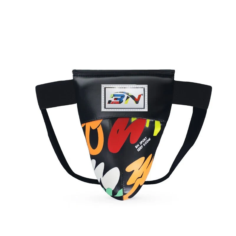 MMA & Boxing Groin Guard Sports Training Equipment with Fight Training Design Mouthguard Type