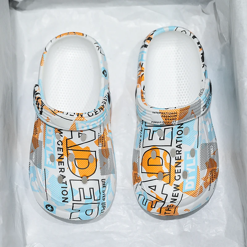 Children Shoes Boys Girls Slippers Garden Shoes Sandals for Kids EVA Lightweight Waterproof Boy Sandal Clogs Fashion