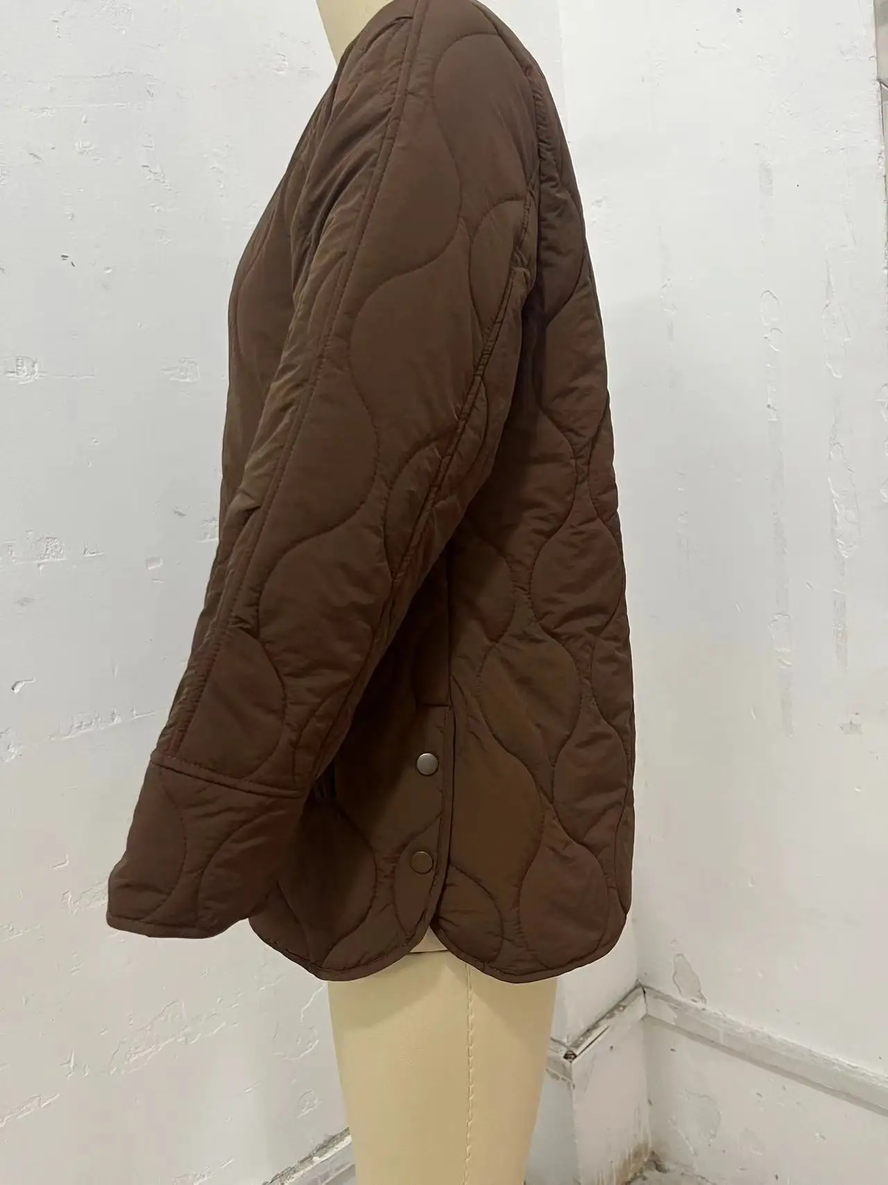 New Fashion Autumn Winter Women's Solid Color Long Sleeve O-neck Single-breasted Quilted Jackets Male Casual Trendy Simple Coats