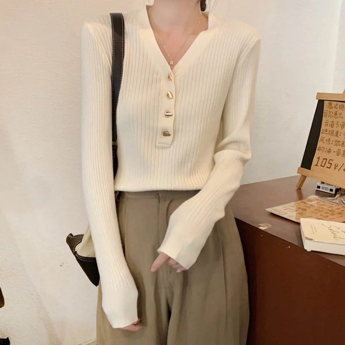 

Корейские женские осенне-зимние стандартные топы с V-образным вырезом, облегающие пуловеры, Повседневная Базовая рубашка с длинным рукавом