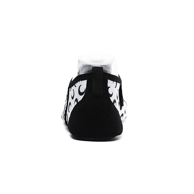 Water Shoes Diving Socks Aqua Shoes Diving Shoes Women Water Skin Shoes Aqua Diving Socks Swimming Pool Sneakers Fishing Aqua Water Shoes Diving Wading Barefoot Beach