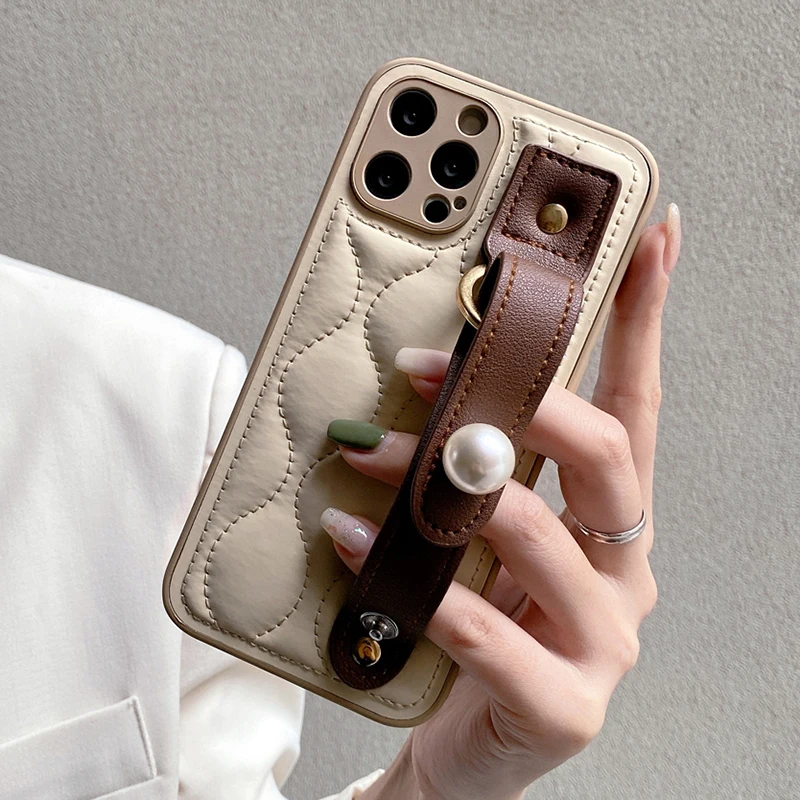 Fashion PU Leather Pearl Wrist Strap Stand Case For iPhone