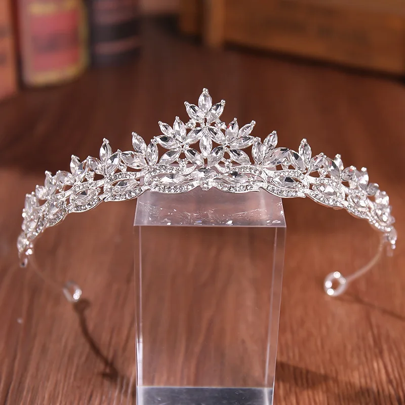Bridal Headdress Alloy Rhinestone Leaves Embellished Crown Wedding Hair Accessories Dress Accessories 1pc