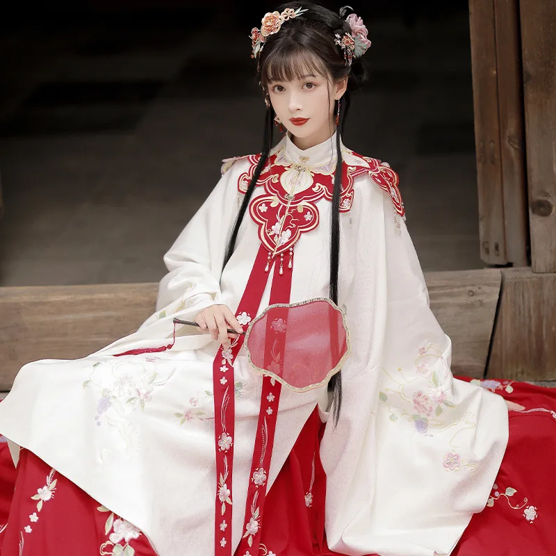 

Hanfu Embroidery Cloak Women Winter Warm Cape Chinese Thickness Long Overcoat Hooded Ancient Traditional Cosplay Ladies Clothing