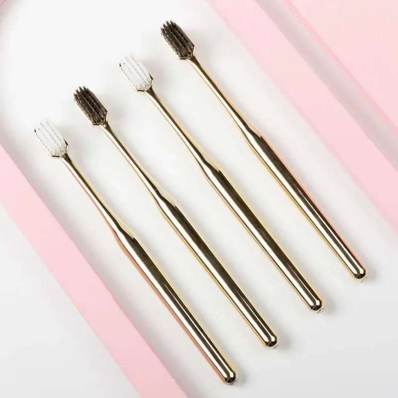1개 고급 부드러운 칫솔 남녀 공용 성인용 칫솔 전기 도금 골드 색상 치아 브러쉬 칫솔 치아 청소 관리