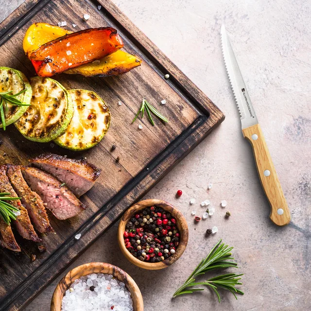 4/6/8 pezzi set di coltelli da bistecca da cucina durevoli coltelli da bistecca da 5 pollici in acciaio inossidabile strumento di cottura altamente resistente coltello da pane con scatola 6