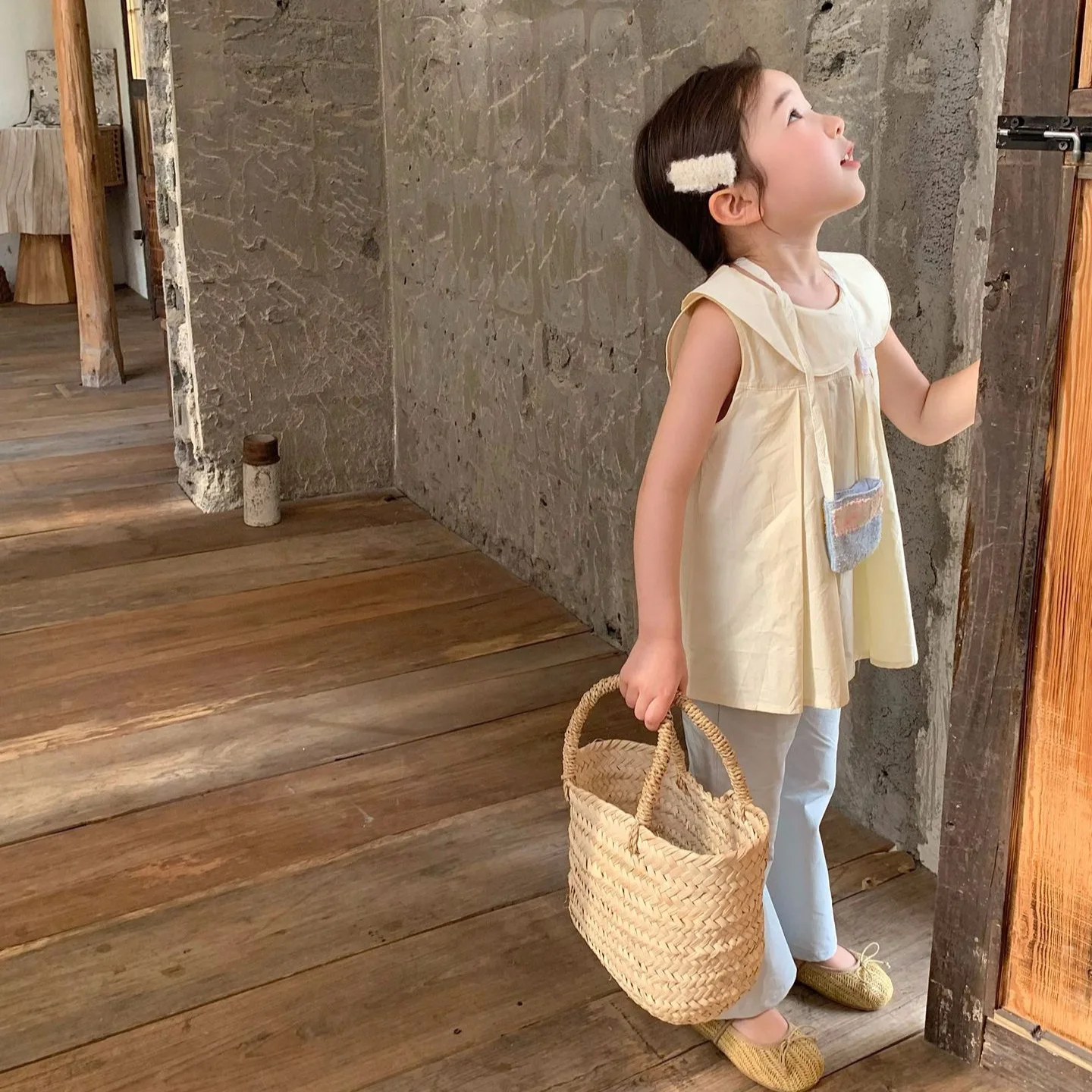 여아 불규칙 칼라 민소매 셔츠, 단색 상의, 한국 스타일 아동복, 여름 신상, 2024