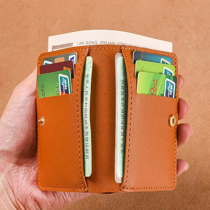 Cartera pequeña de cuero PU de diseñador clásico para hombre