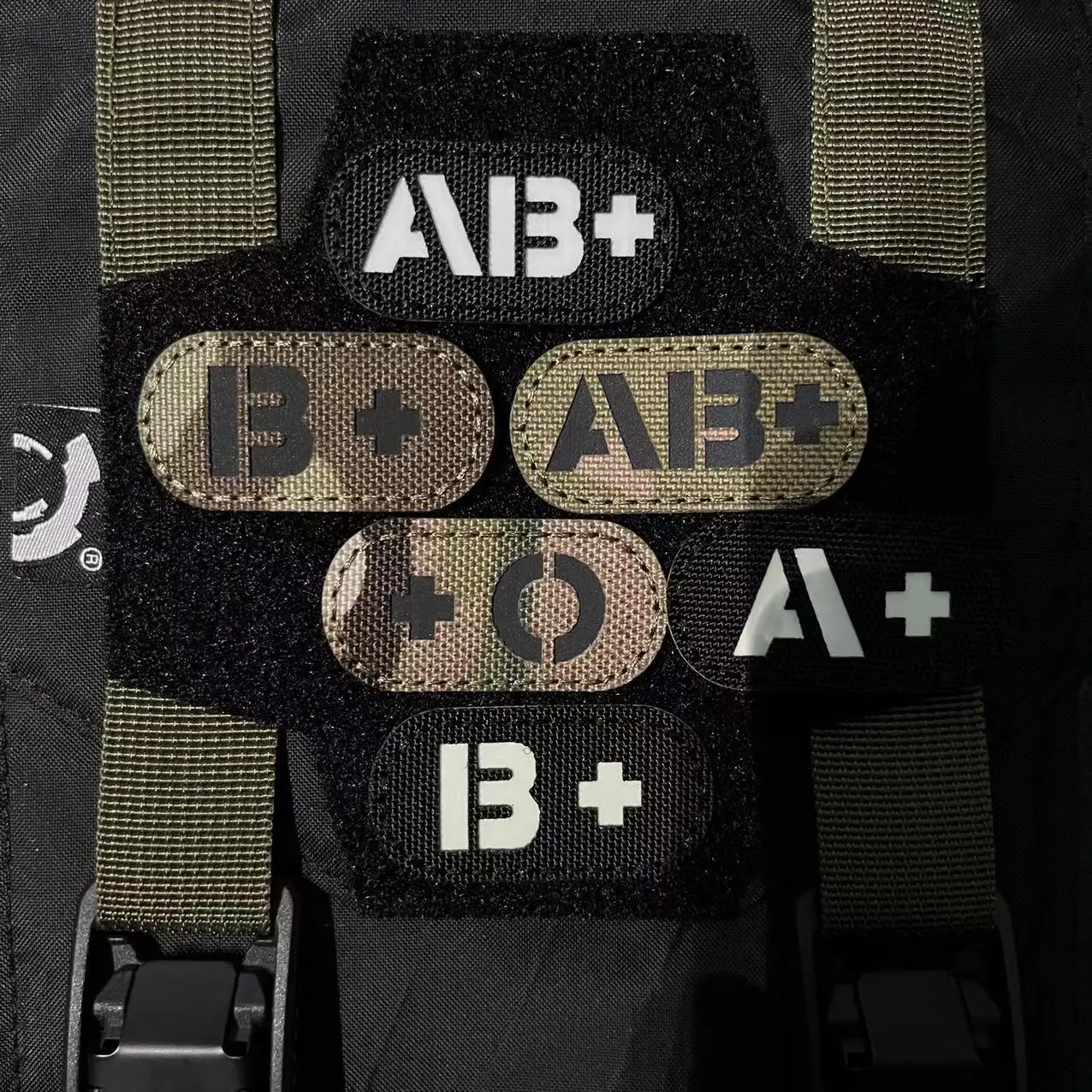 

Camouflage Blood Type Badge Laser Cut Glow-in-the-dark Armband