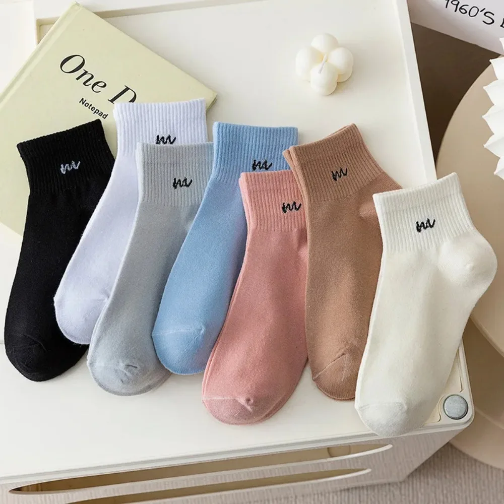 Sports Socks 5 Pairs Letter Print Socks Comfy & Breathable Sports Short Socks Women's Stockings & Hosiery Soft Comfy All-match Short