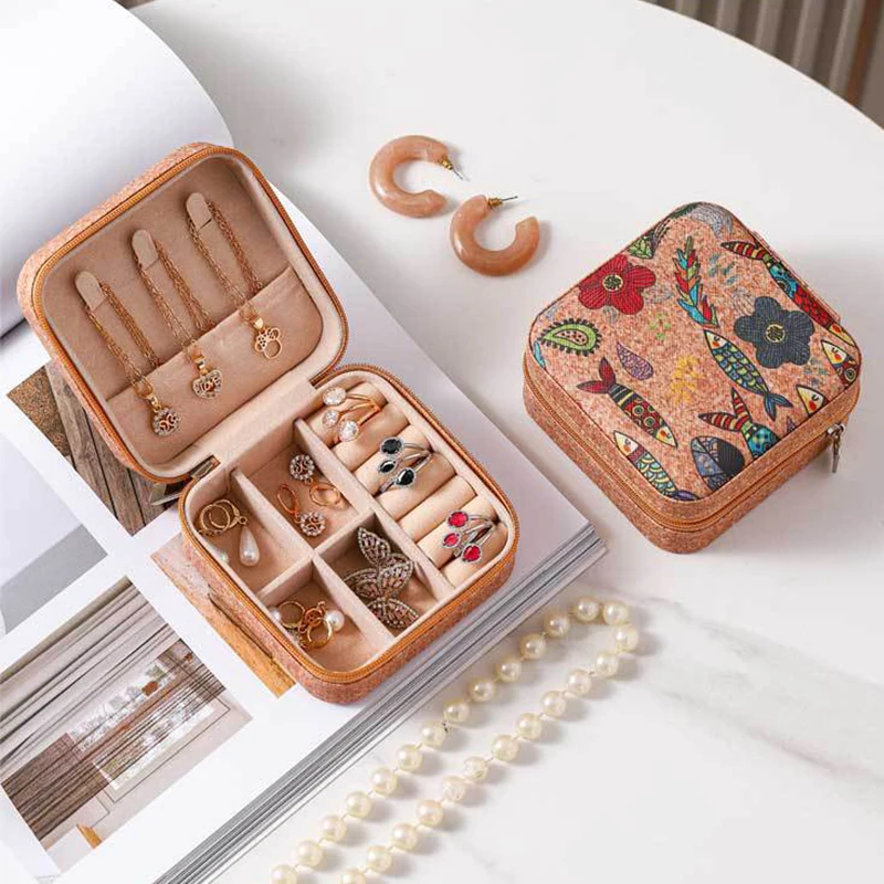 Exquisite Retro Patterned Jewelry Box Portable Earring Necklace Storage Holder Jewelry Lipstick Ring Organizer Case