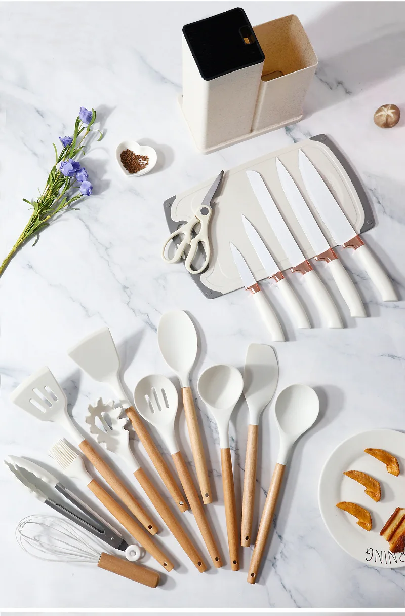 Ensemble d'Ustensiles de Cuisine en Silicone avec Manche en Bois