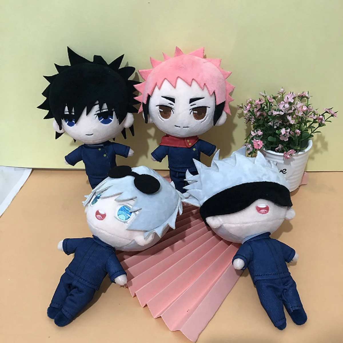 20cm Kawaii Jujutsu Kaisen Gojo Satoru Plush Yuji Itadori Fushiguro Megumi Soft Stuffed Toys Dolls Plushie Gift 500pcs roll 1inch jujutsu kaisen anime sealing decals itadori yuji fushiguro megumi gojo satoru stationery stickers for kids toy